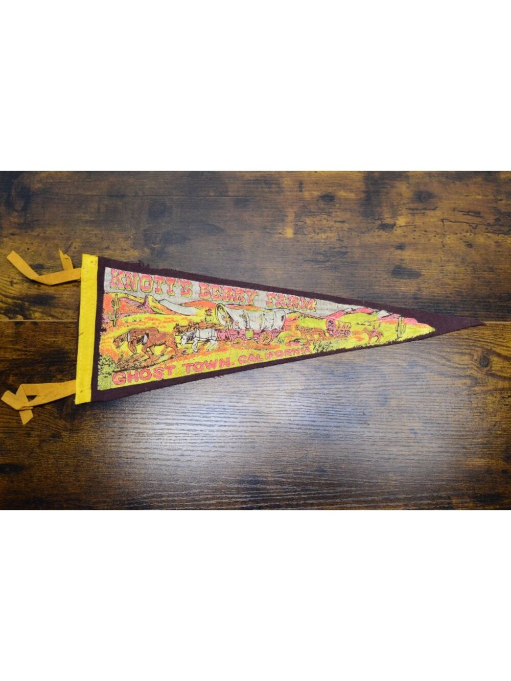 Vintage Knott's Berry Farm Ghost Town, California pennant 17.5 inches